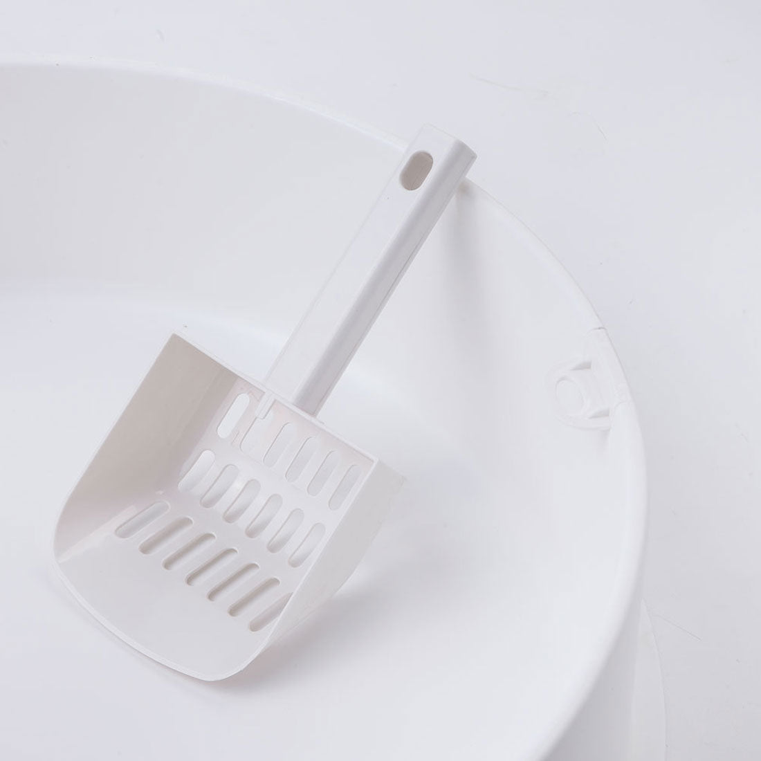 Pidan Igloo Snow House Portable Hooded Cat Toilet Litter Box Tray House with Scoop - white